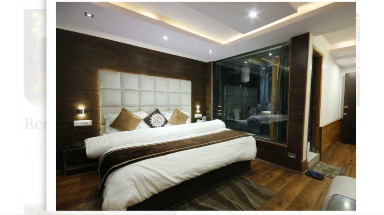 Hotel Sunrise Shimla Bagian luar foto