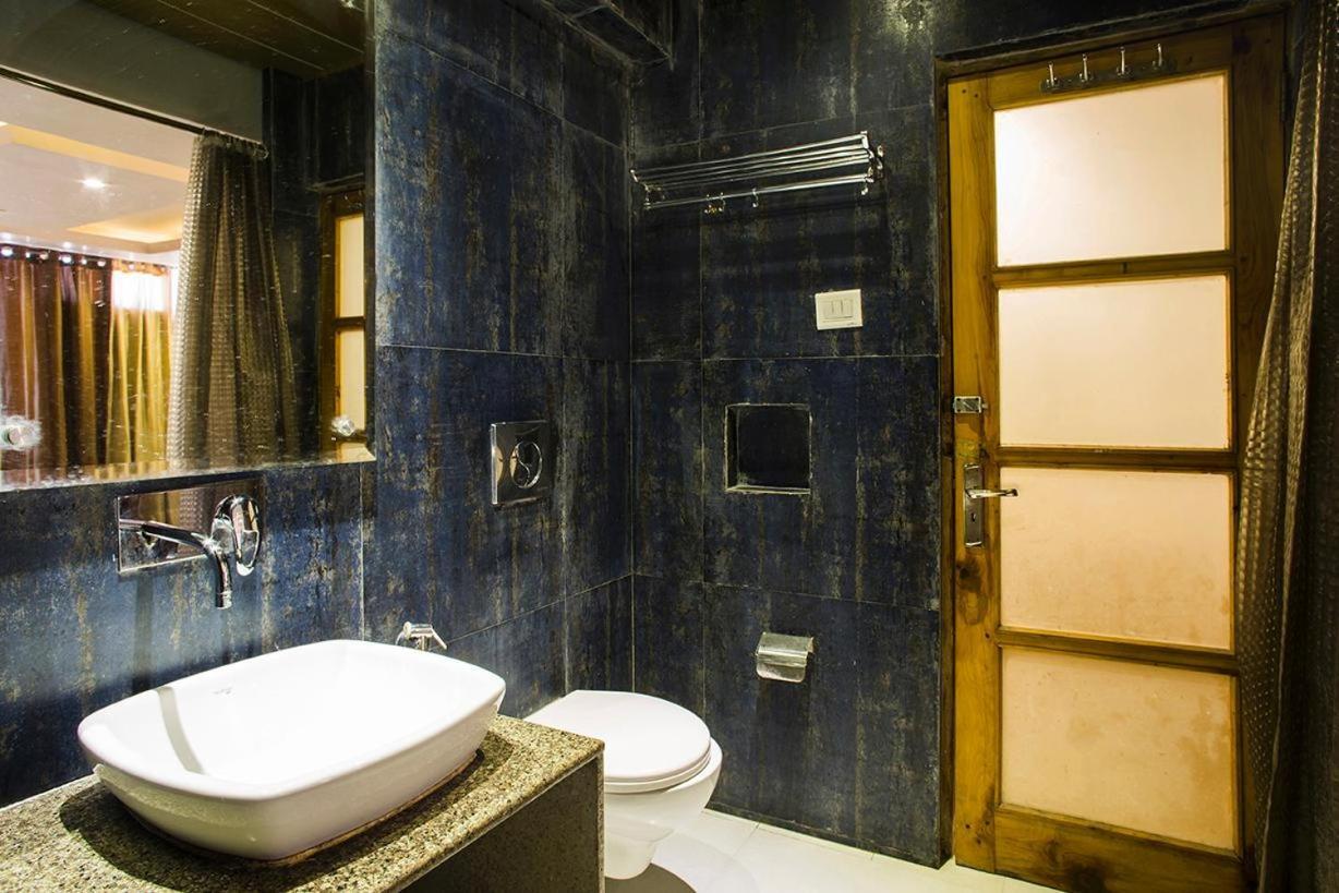 Hotel Sunrise Shimla Bagian luar foto