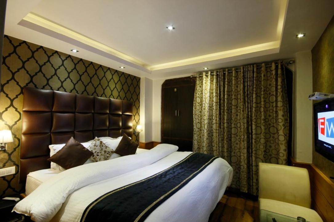 Hotel Sunrise Shimla Bagian luar foto