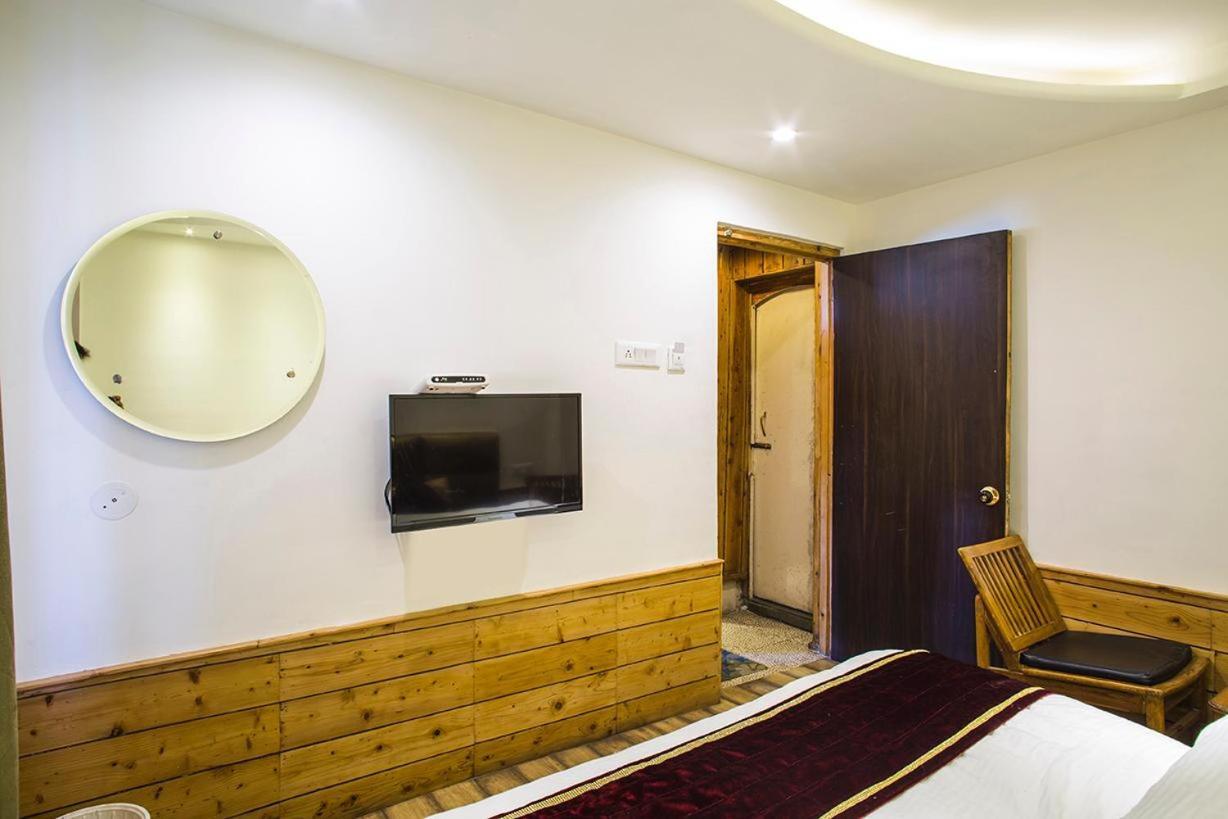 Hotel Sunrise Shimla Bagian luar foto